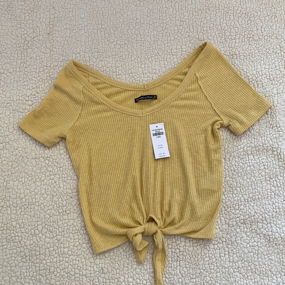Abercrombie & Fitch / women's crop top / size: XS